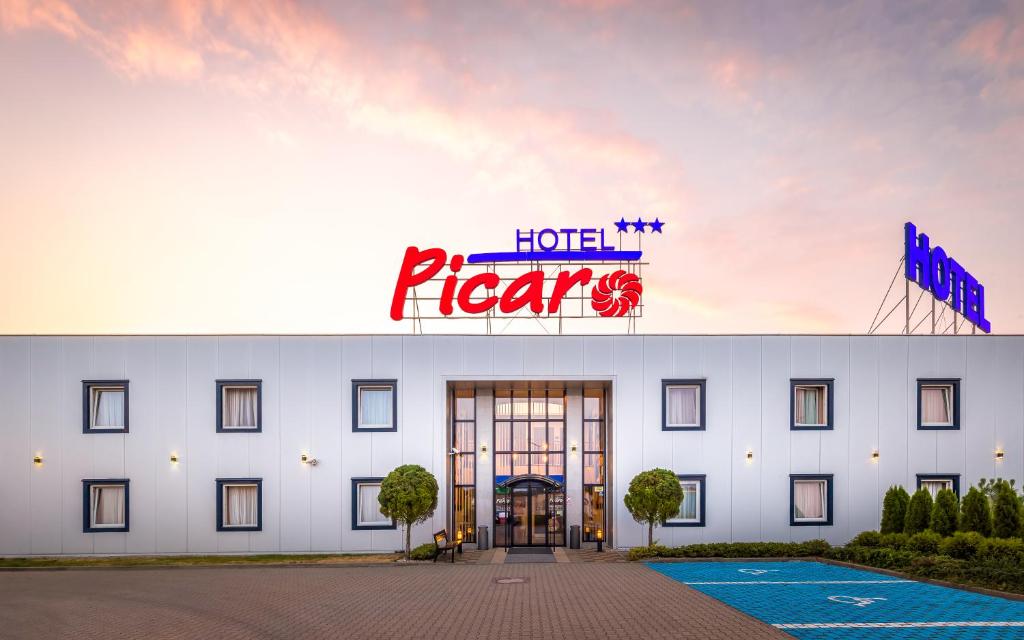 Hotel Picaro Krasnik Dolny — Hotel in Boleslawiec