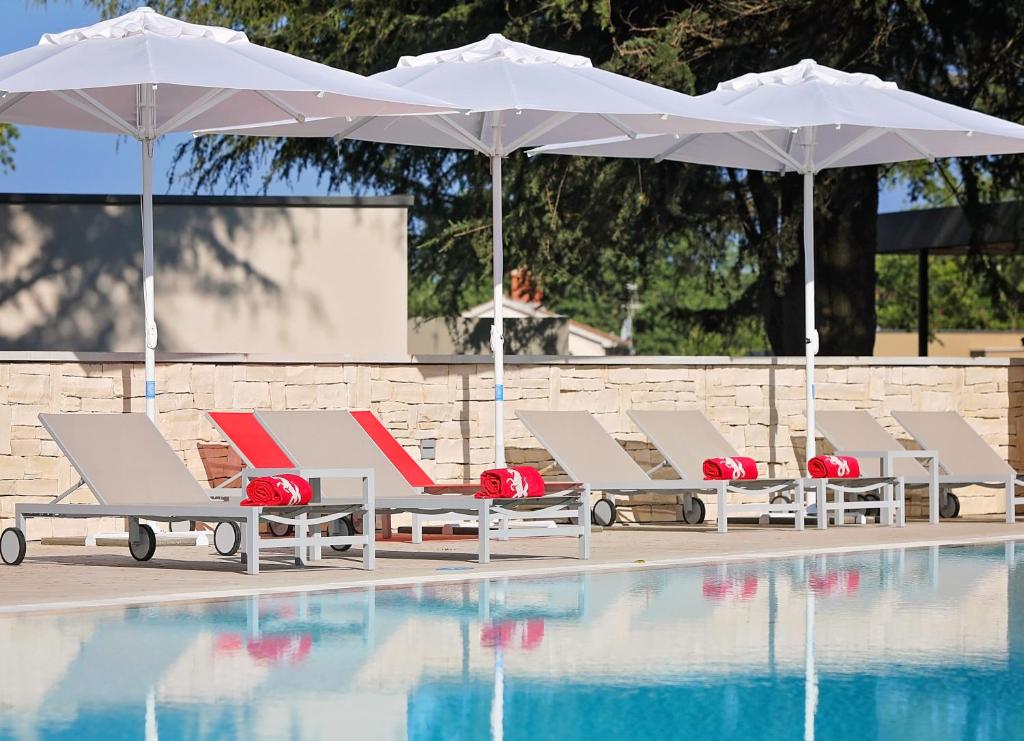 Villas Park Plava Laguna — Swimming pool in Poreč, Istria