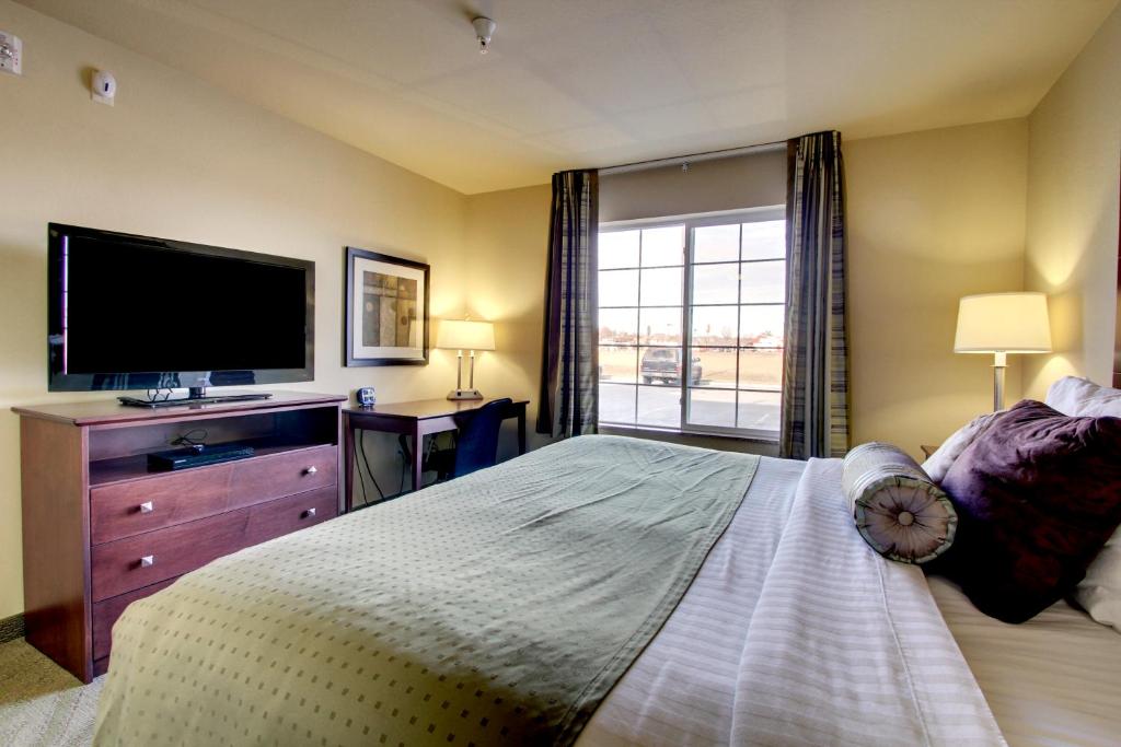 Cobblestone Hotel Wayne Photo 10
