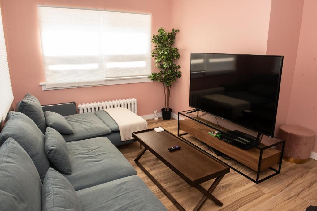 JstLikeHome - Old Town — Hotel in Ottawa (ON)
