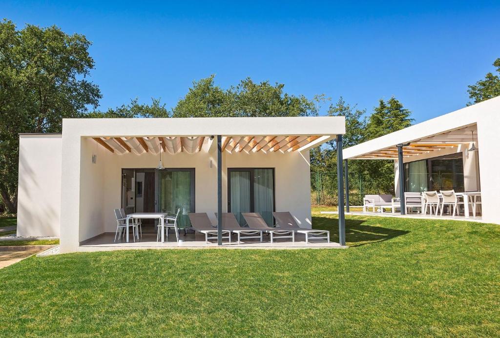 Apartments Park Plava Laguna — Obiekt in Poreč, Istria