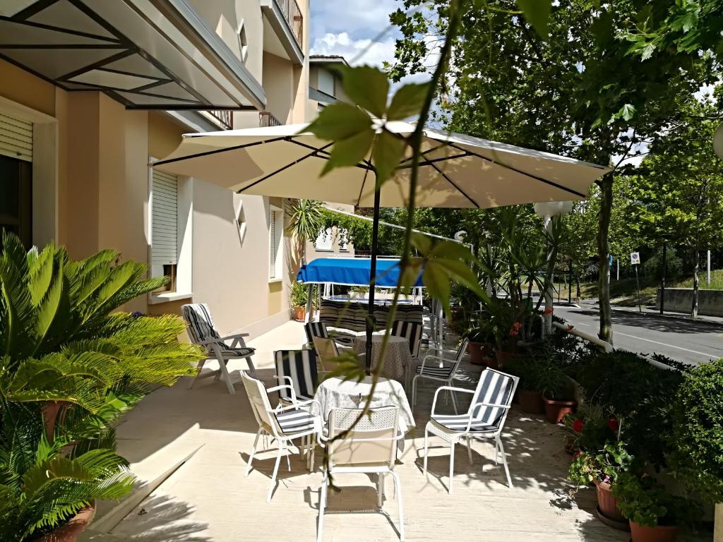 Hotel Saturno - 2
