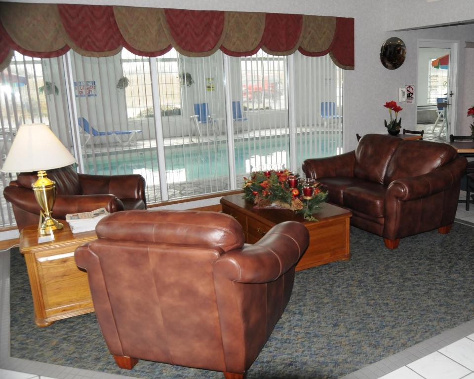 Baymont by Wyndham Osage Beach photo