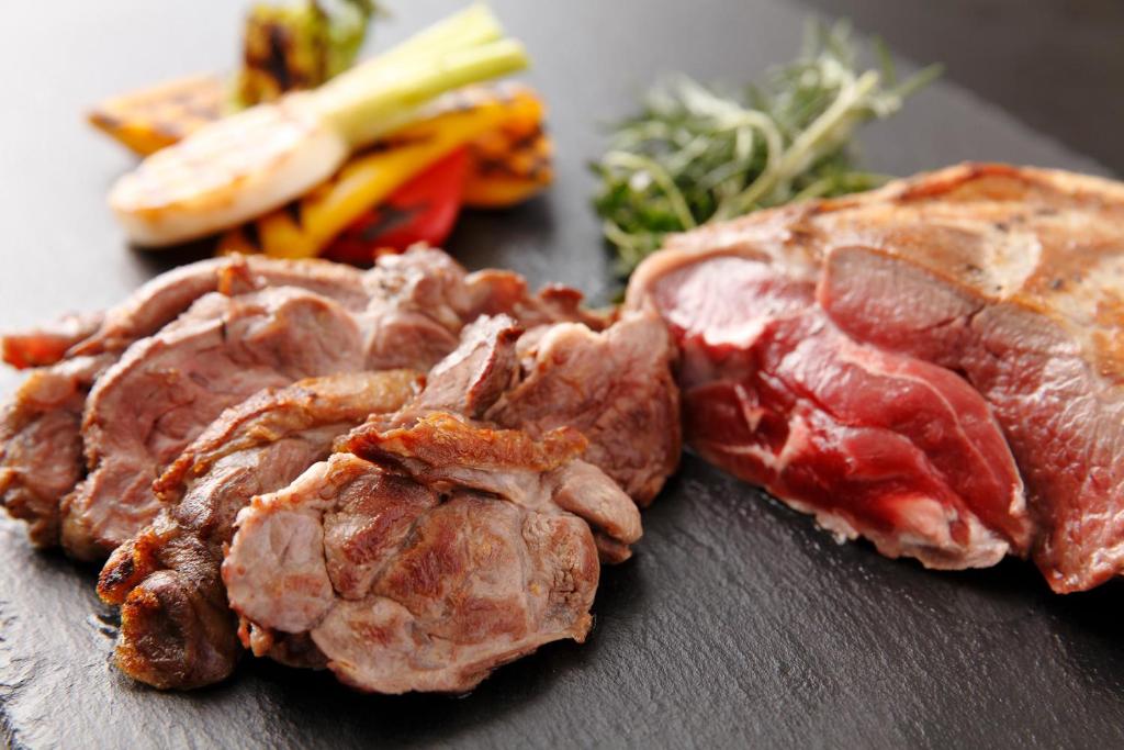 Mâncare şi băutură