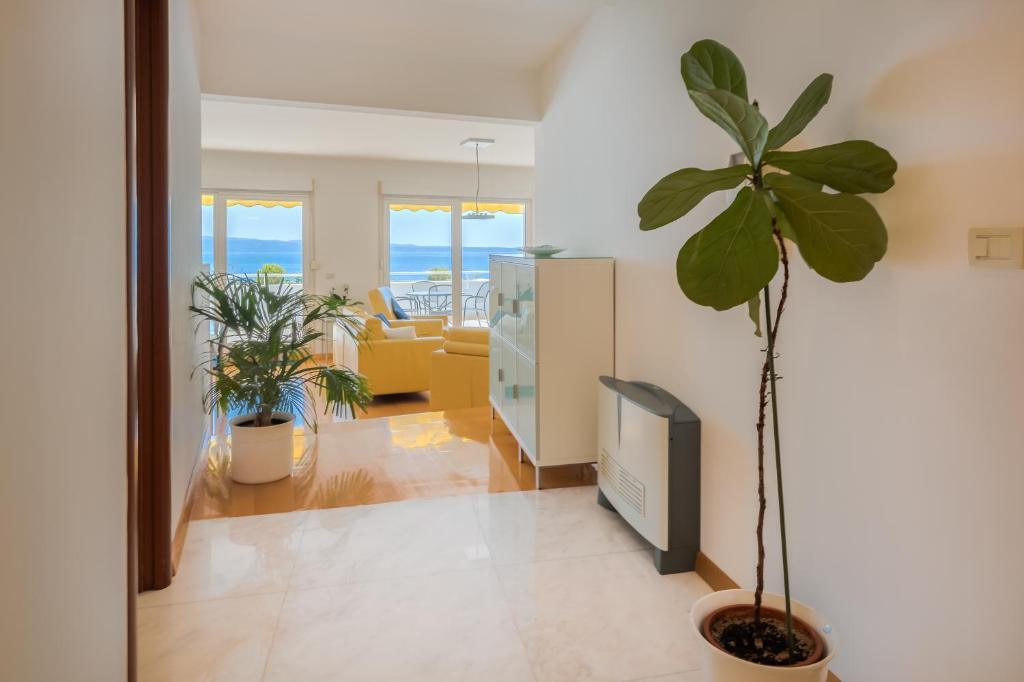 Seaside Apartment Gold 1row 전경