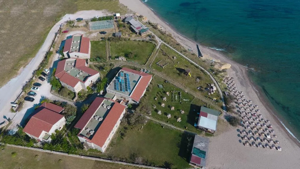 Gokceada Surf Egitim Merkezi, hotel in Gokceada Town