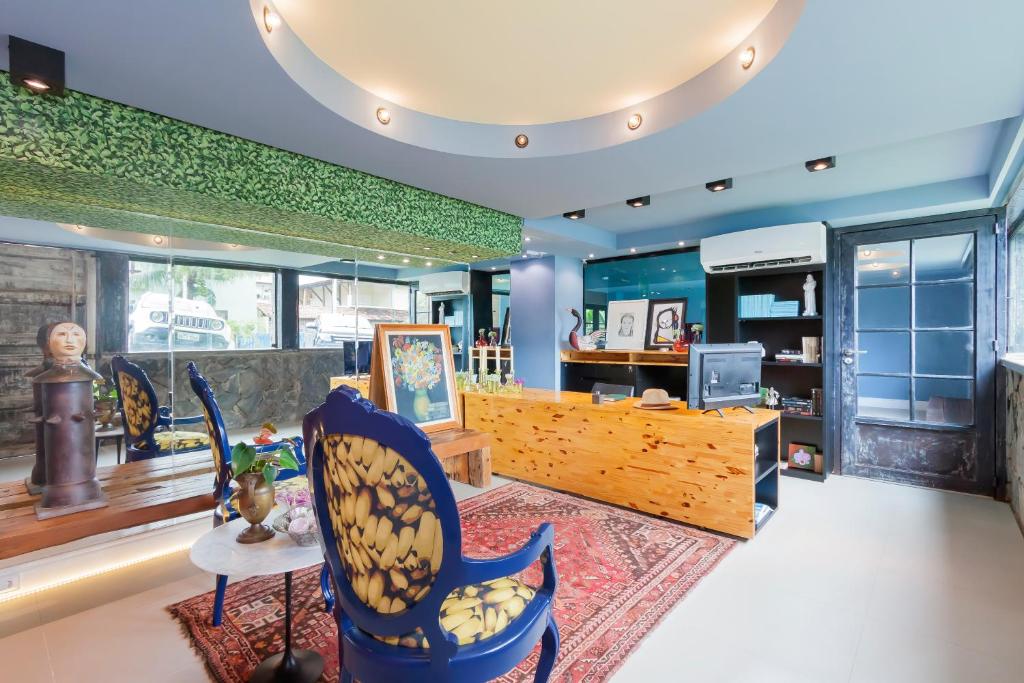 MEREPE SUITES