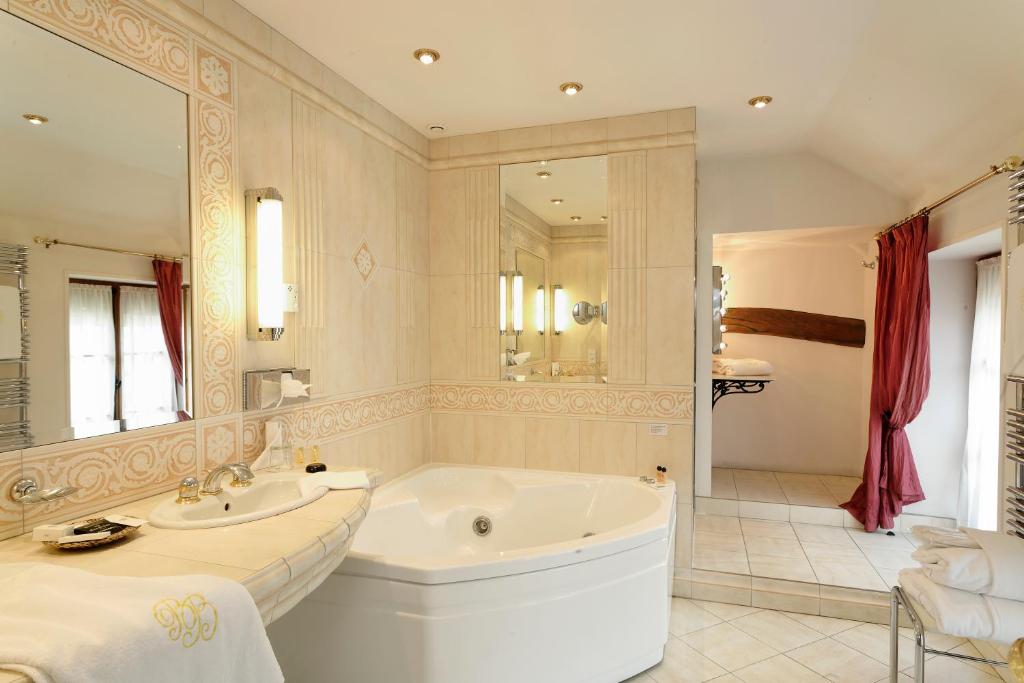 Hotellerie Du Bas-Breau photo