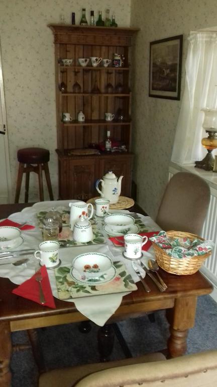 Hills Farm B&B Laugharne photo 5