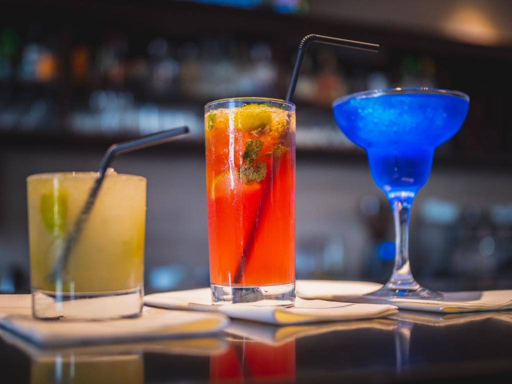 Bar/ Salón