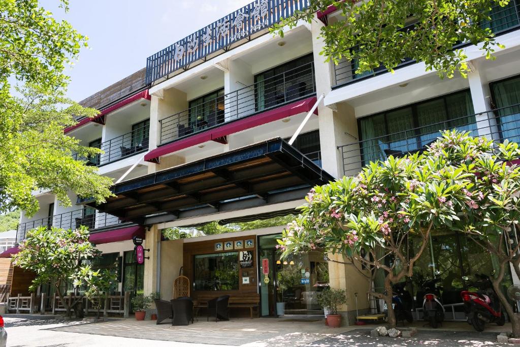 Kenting White Hotel — Hotel in Kenting