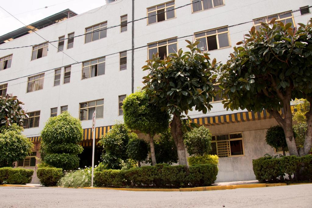 HOTEL ESTADIO S.A — Hotel in Mexico City
