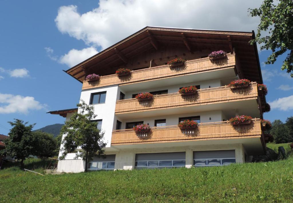 Ritzerhof Apartments - 2