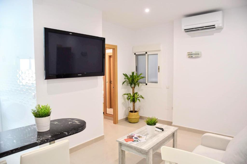 Cozy Apartment City Center — Hotel in Málaga