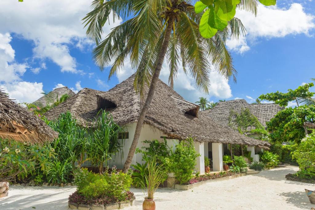 Maji Lodge photo