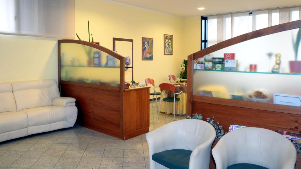 delat sällskapsrum/tv-rum