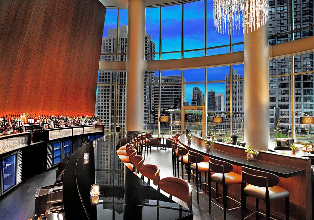 Bar/lounge