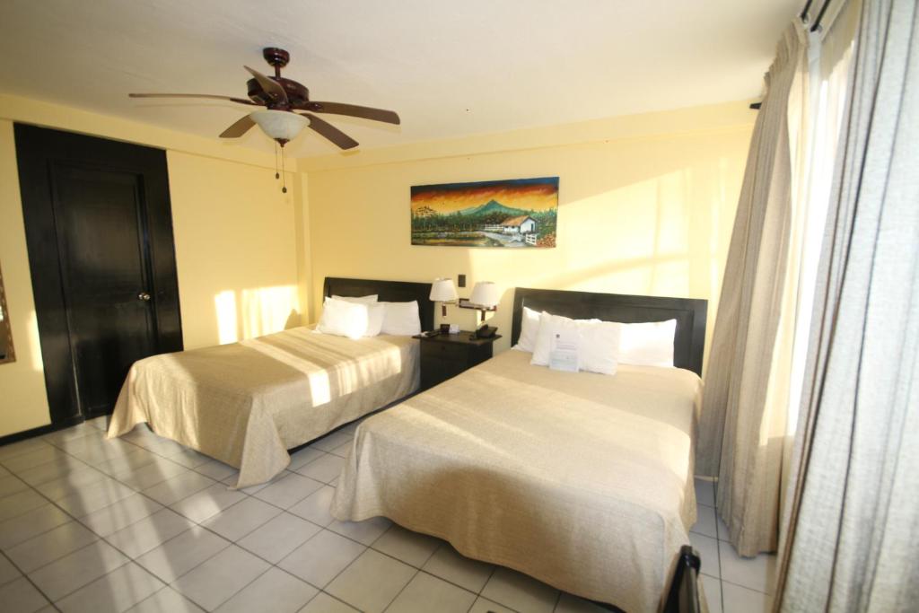 Best Western El Sitio Hotel & Casino photo