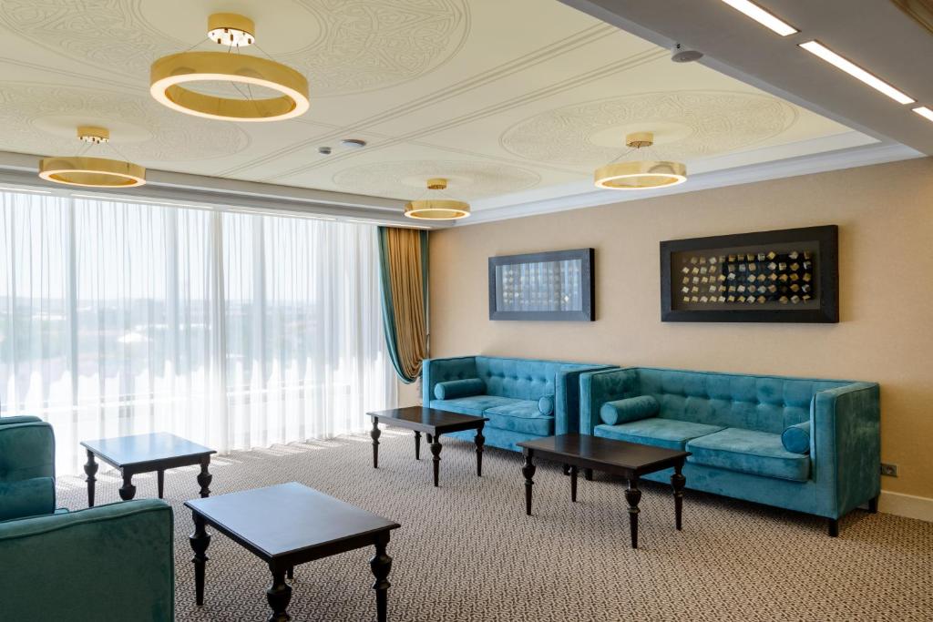 AZIMUT Hotel Kyzyl photo