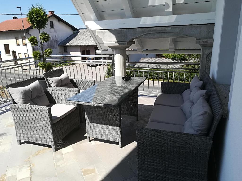 Vila Lemic Postojna 7