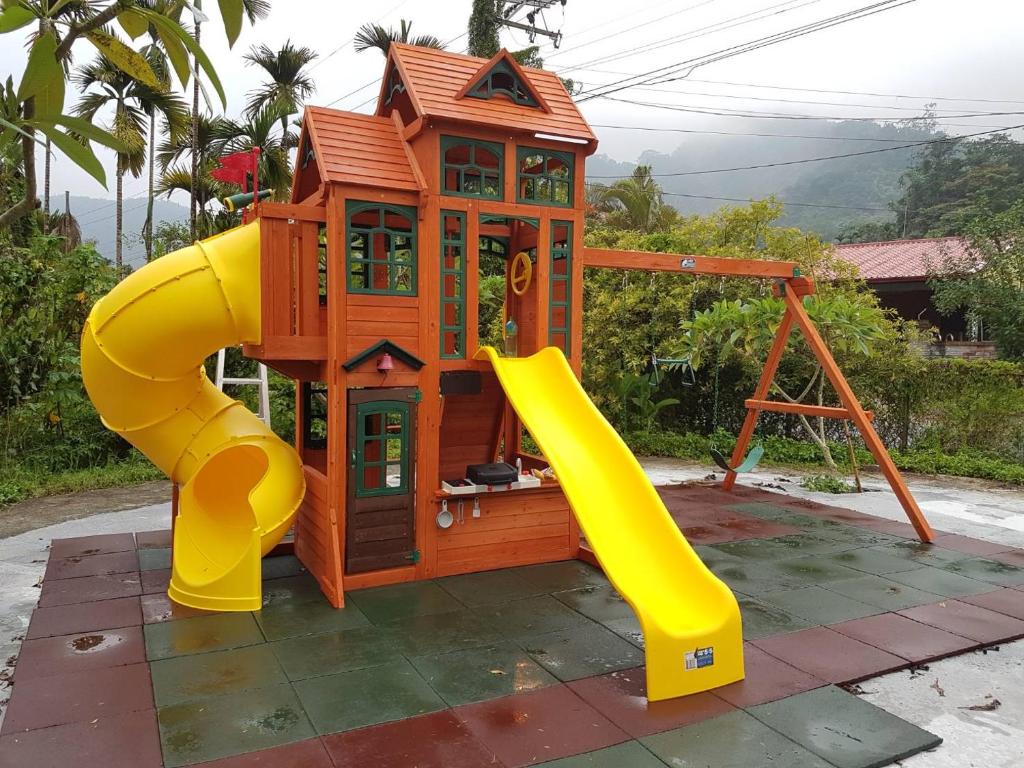 蔓條絲裡Slow Motion B&B