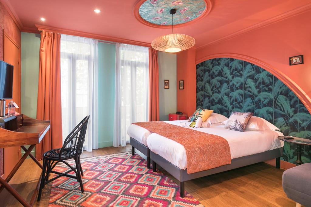 Nice Villa Bougainville by Happyculture room