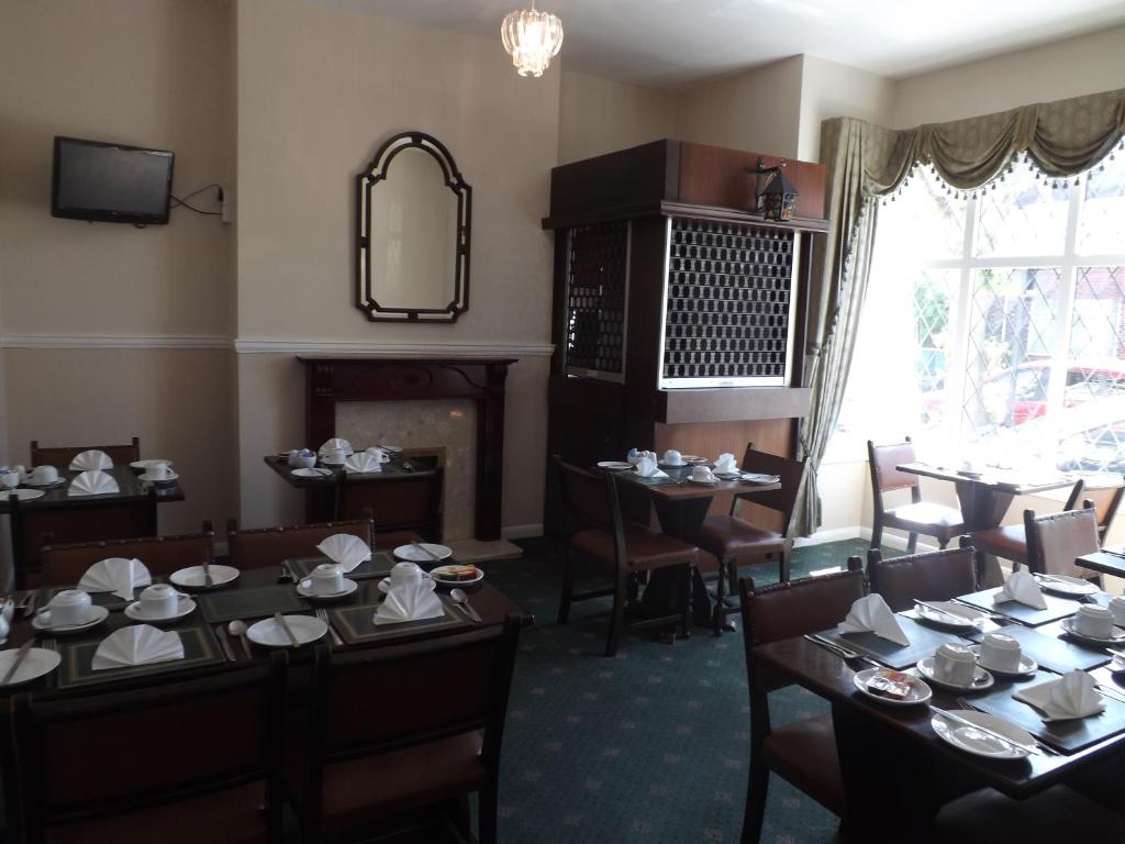 Ashleigh House photo