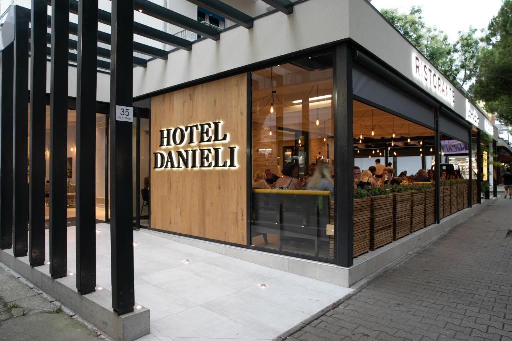 Hotel Danieli — Hotel in Lido Di Jesolo