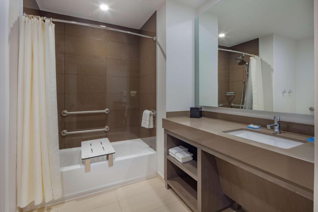 Hyatt House Mexico City Santa Fe - 2