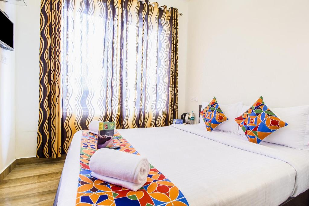 FabExpress Grand Castle Hill Resorts photo