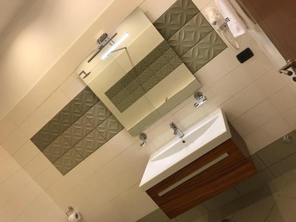 Icon Hotel photo