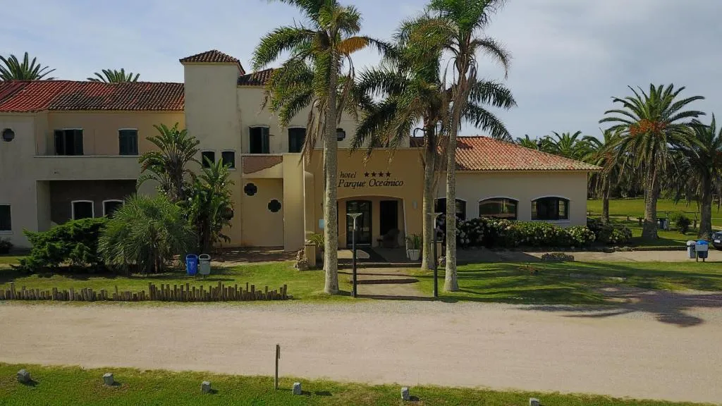 Hotel Parque Oceánico, hotel in La Coronilla
