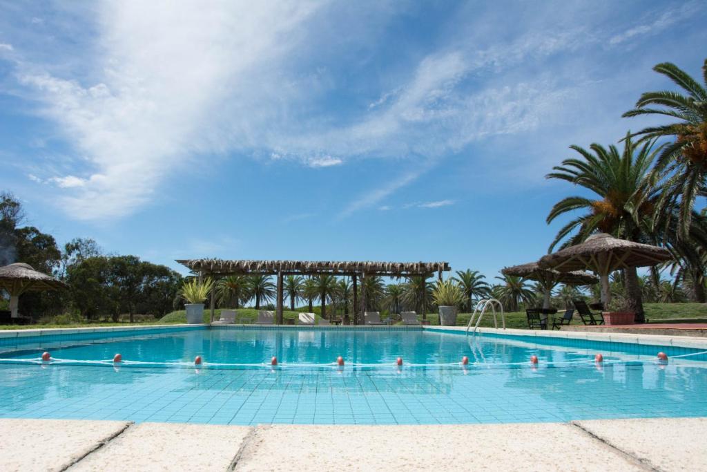 Hotel Parque Oceanico photo