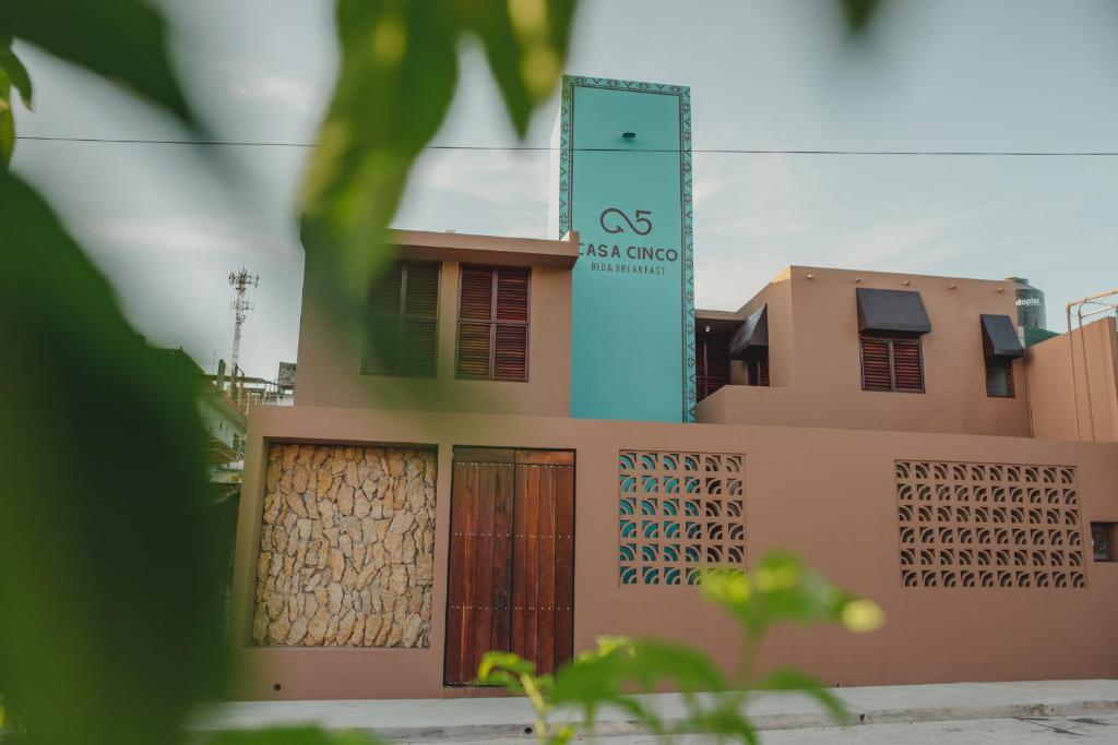 Casa 5 Bed & Breakfast photo