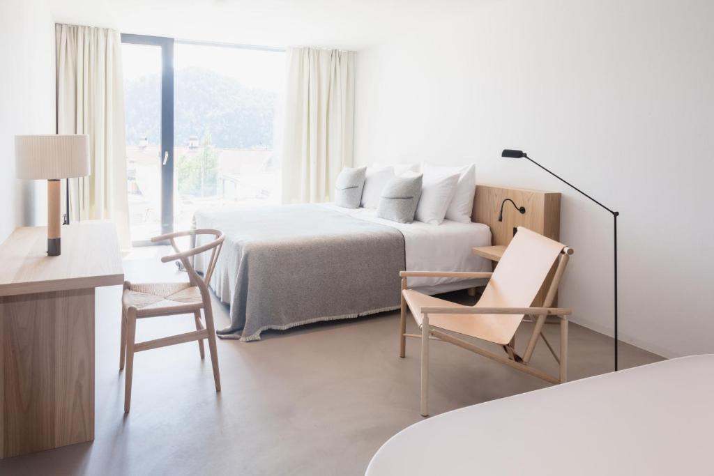 Schgaguler Hotel photo