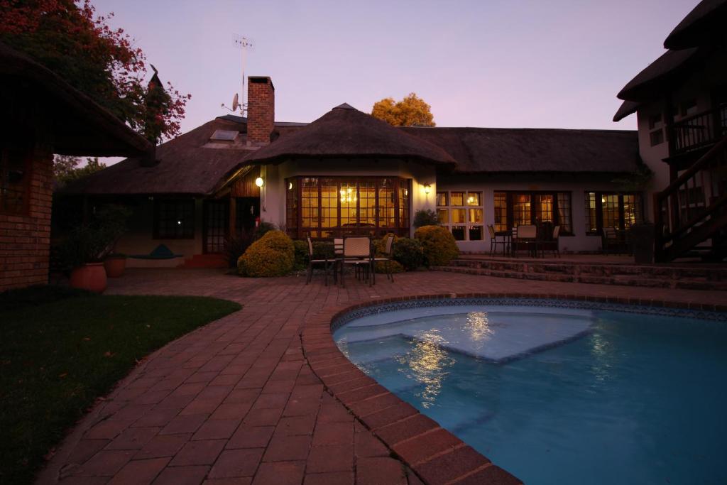 Oak Park and Conference Centre photo