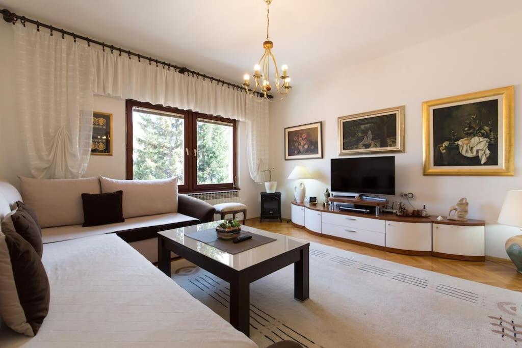 Old Town House in Sarajevo - 4