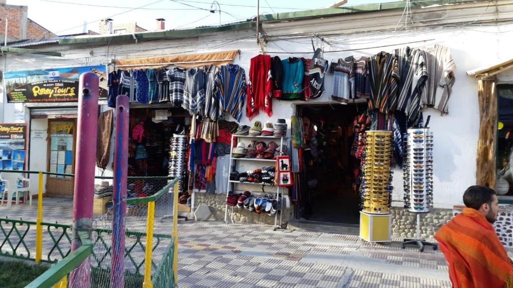 Rummy Hostal photo