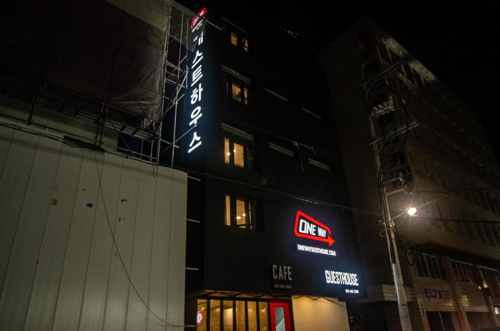 Exterior view, One Way Guesthouse Busan in Busan