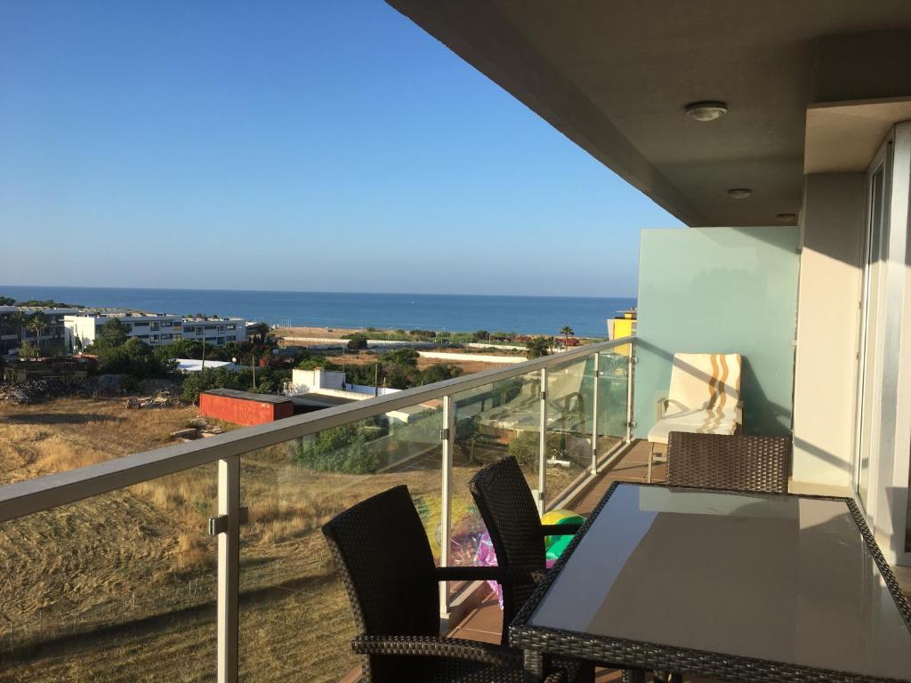 Sea view - top floor — Hotel in Quarteira