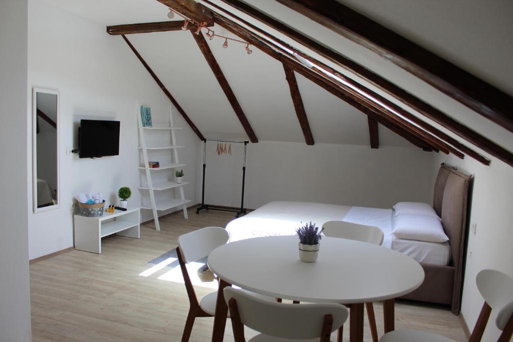 Apartmani Moon - 4