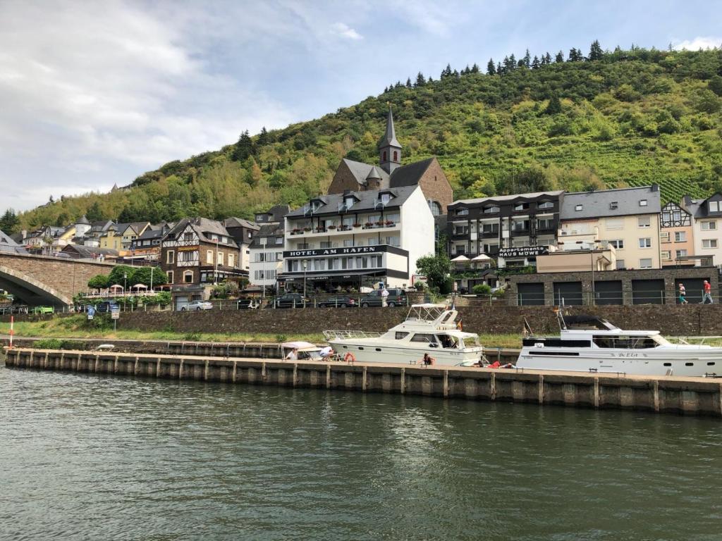 Hotel am Hafen photo