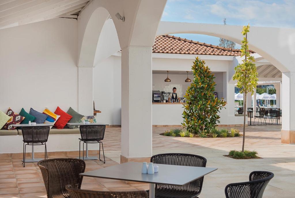 Sunrise Blue Magic Resort - All Inclusive — Restauracje i bary in Obzor, Region Burgas