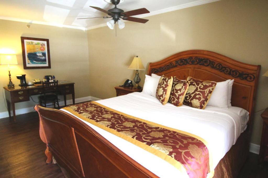 New World Inn – Pensacola, FL
