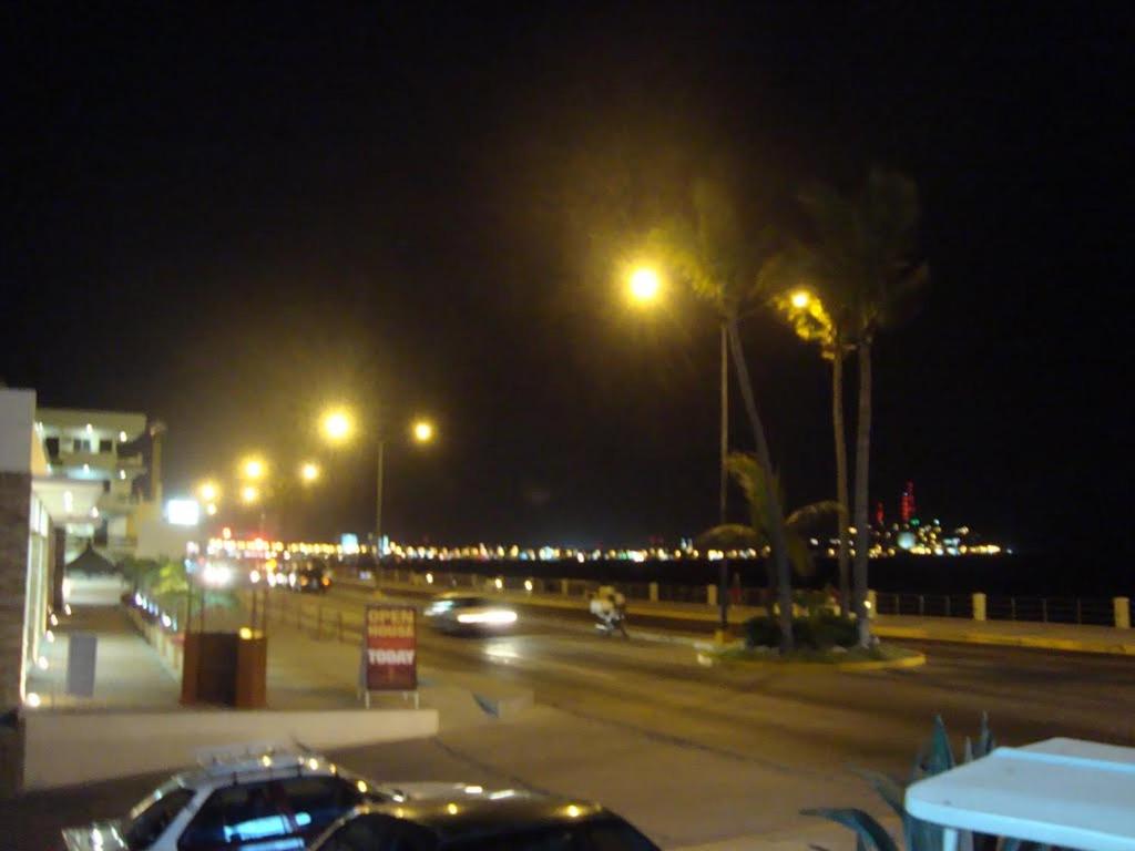 Departamento Centrico Mazatlan a 2 cuadras de la playa, Close to the beach - 3
