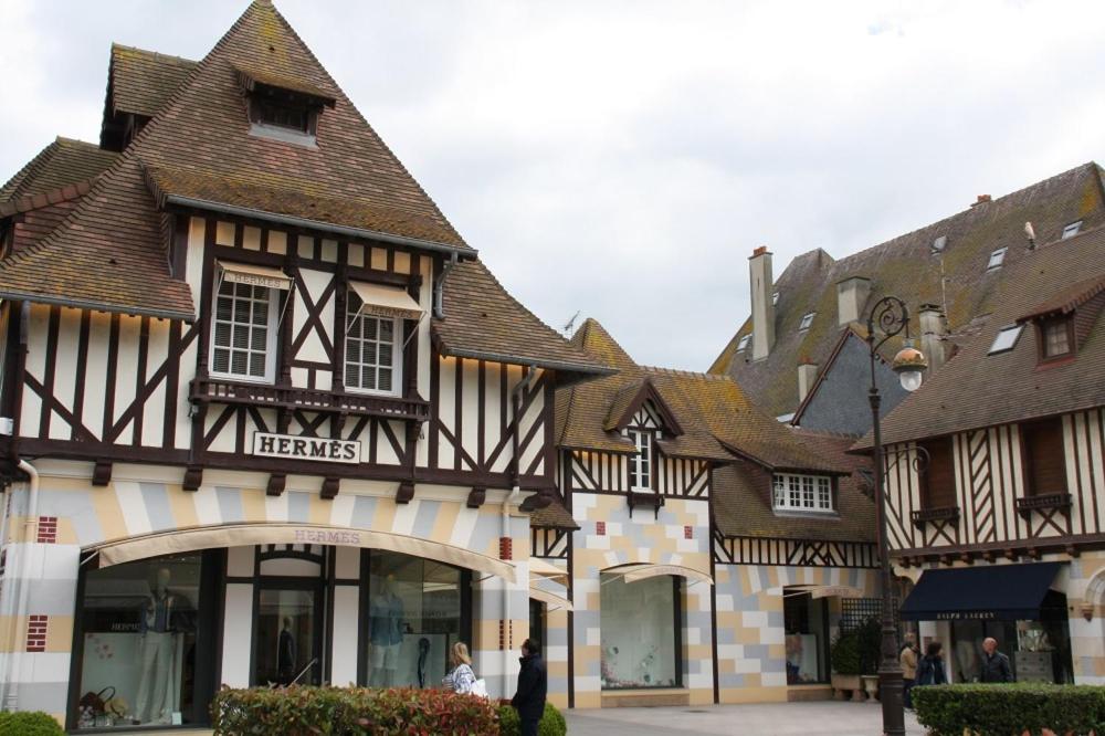 Appartements à Deauville dans Triangle d'Or - 5
