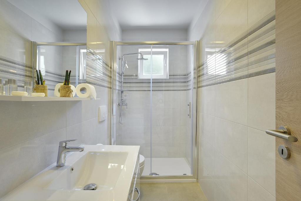 D&A City Center Apartments with free parking photo