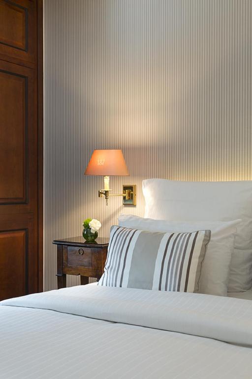 Warwick Brussels - Grand Place Photo 13