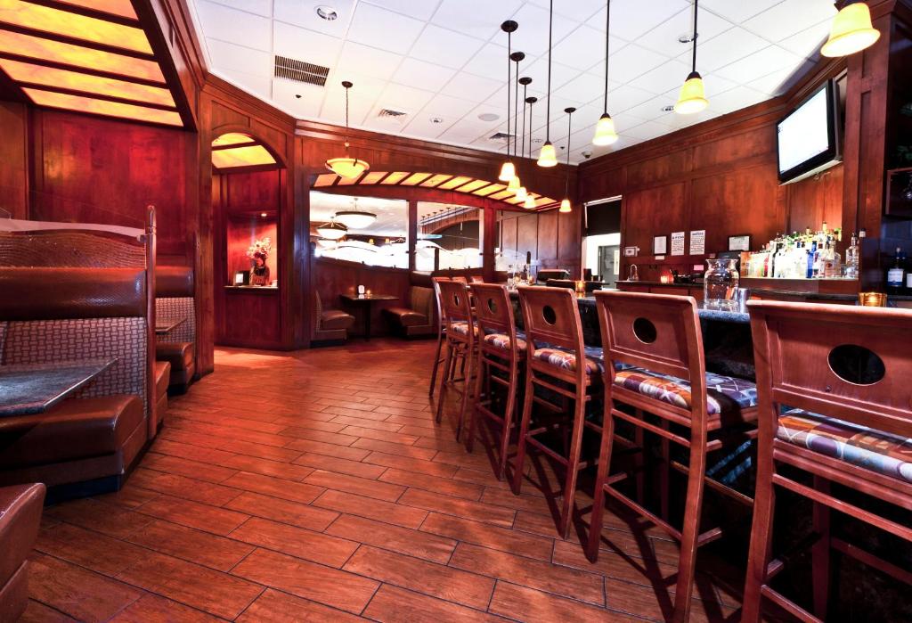 Shilo Inn Suites Hotel-Killeen Photo 17