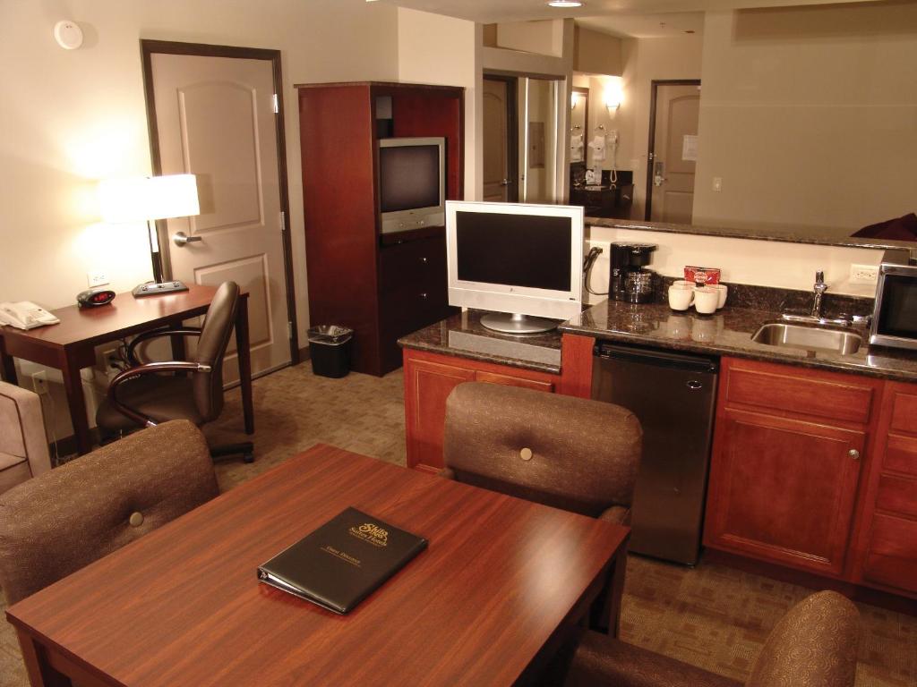 Shilo Inn Suites Hotel-Killeen Photo 25
